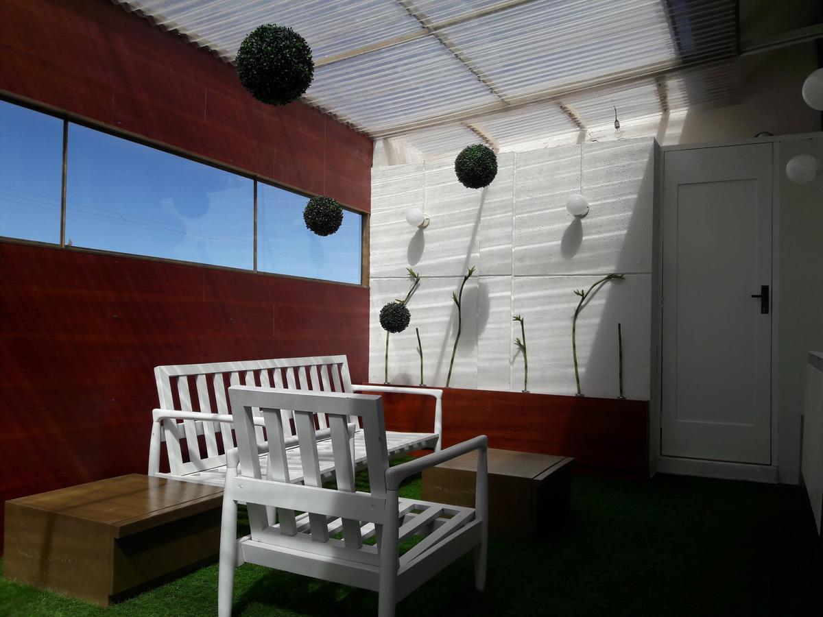 Onkel Inn Wagon Sleepbox Уюні Екстер'єр фото
